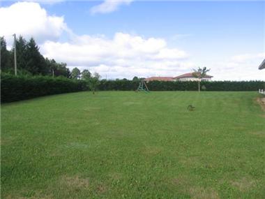 Villa for sale in Villeneuve-Lecussan (Midi-Pyrenees)