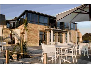 Hotel for sale in Batz-sur-Mer (Region Pays de la Loire)