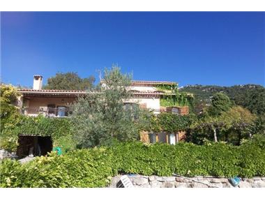 Villa for sale in Peymeinade (Provence-Alpes-Cote d'Azur)
