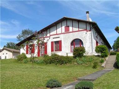 House for sale in Montguyon (Poitou-Charentes)