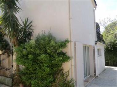 Villa for sale in Saint-Tropez (Provence-Alpes-Cote d'Azur)