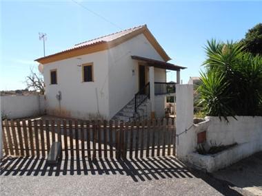 House / Ruin for sale in Proenca-a-Nova (Castelo Branco)