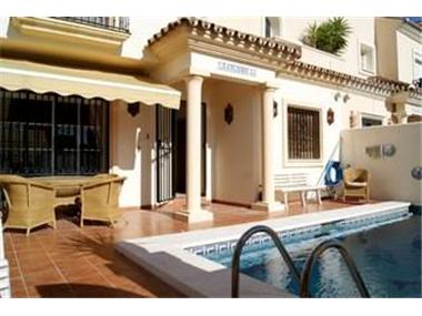 Town House for sale in Cancelada (Andalucia)