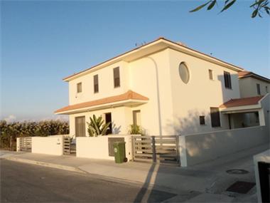 Semi House for sale in Nicosia (Nicosia)