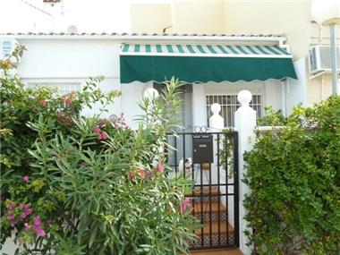 Bungalow for sale in La Marina (Valencia)