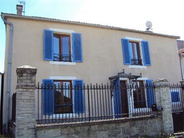 House/villa for sale in Fayl-Billot (Champagne-Ardenne)