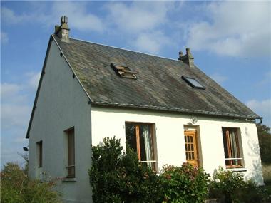 Cottage for sale in Sourdeval (Basse-Normandie)