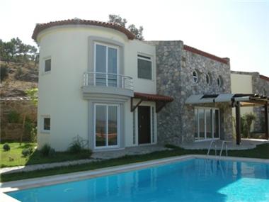 House/Villa for sale in Tuzla (Turkey)
