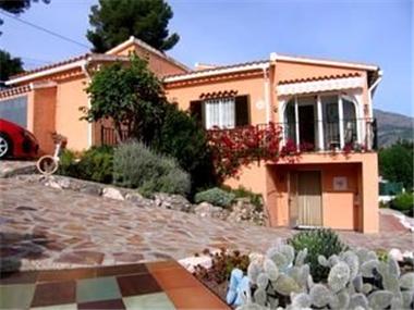 Property - Villa for sale in Orba (Valencia)