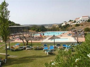 Property - Apartment for sale in Meia Praia (Faro)