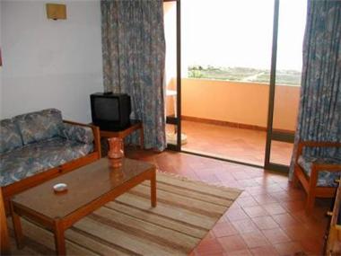 Property - Apartment for sale in Meia Praia (Faro)