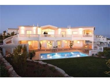 Property - Villa for sale in Parque da Floresta Golf (Faro)