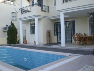 Property - Villa for sale in Yesilkent (Ankara)