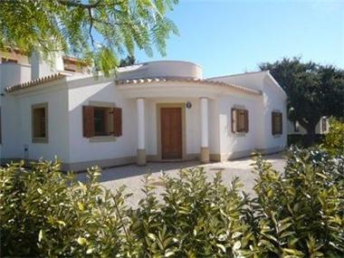 Property - Town House for sale in Barao de Sao Miguel (Faro)
