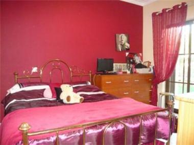 Property - Villa for sale in Barao de Sao Miguel (Faro)
