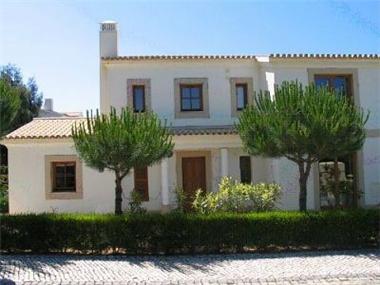 Property - Villa for sale in Barao de Sao Miguel (Faro)