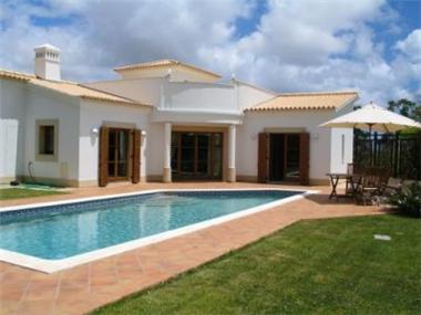 Property - Villa for sale in Barao de Sao Miguel (Faro)