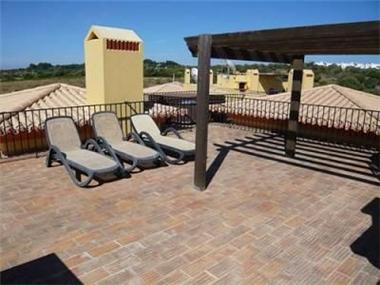 Property - Apartment for sale in Meia Praia (Faro)