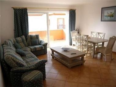 Property - Apartment for sale in Meia Praia (Faro)