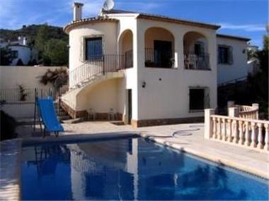 Property - Villa for sale in Jalon Valley (Valencia)