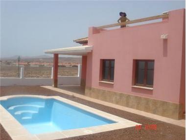 Villa for sale in Caleta de Fuste (Canary Islands)