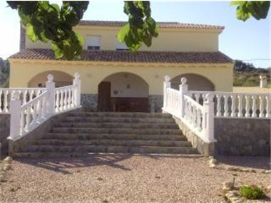 Villa for sale in Cehegin (Murcia)