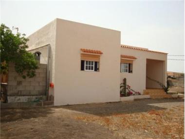 Villa for sale in Triquivijate (Canary Islands)