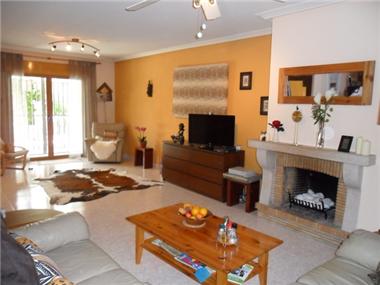 Villa for sale in Guadarrama (Madrid)