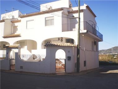 Townhouse for sale in Benidoleig (Valencia)