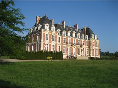 Hotel for sale in Noth (Region Limousin)
