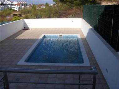 Villa / Townhouse for sale in Sao Bartolomeu (Faro)