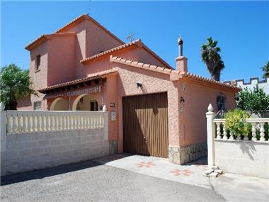 Villa / Detached for sale in Els Poblets (Valencia)