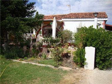 Villa / Detached for sale in Lliria (Valencia)