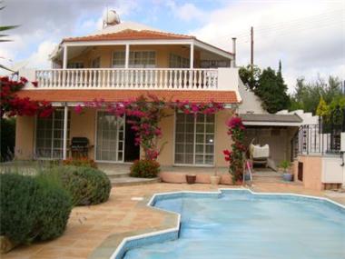 Detached House for sale in Terra (Paphos)