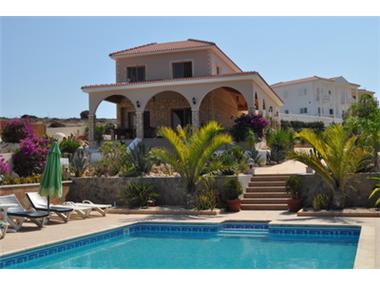 Detached Villa for sale in Fanos (Famagusta)