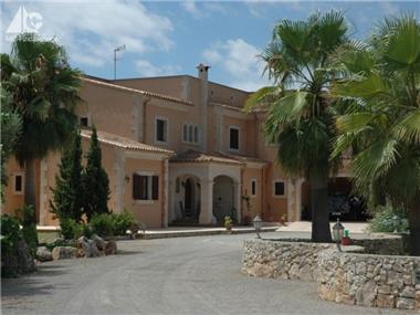 Villa for sale in Santanyi (Balearic Islands)
