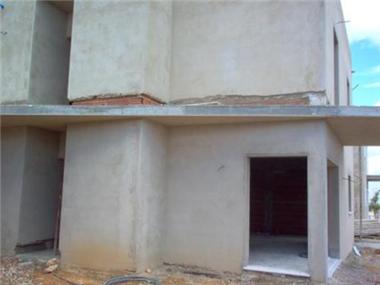 Semi/terraced Villa for sale in Abutreira (Faro)
