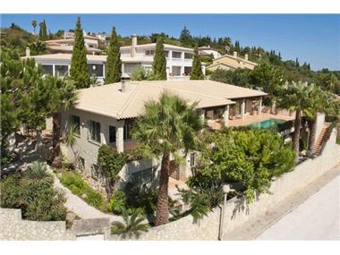 Semi/terraced Villa for sale in Porto de Lagos (Faro)
