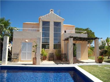 Semi/terraced Villa for sale in Gale (Faro)