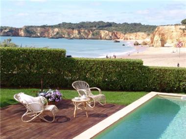 Semi/terraced Villa for sale in Praia do Vau (Faro)