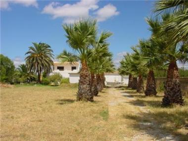 Semi/terraced Villa for sale in Tavira (Faro)