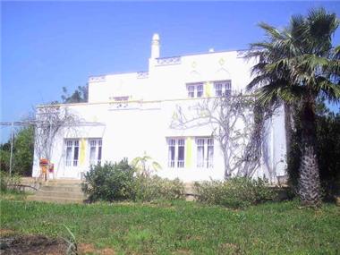 Semi/terraced Villa for sale in Tavira (Faro)