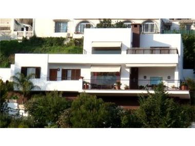 Villa for sale in Fuengirola (Andalucia)