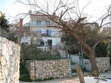 House for sale in Rogoznica (Sibensko-Kninska Zupanija)