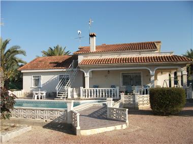 Villa for sale in Santa Pola (Valencia)