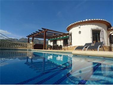Villa for sale in Orba (Valencia)