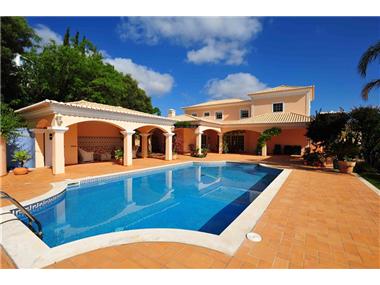 Villa for sale in Portimao (Faro)