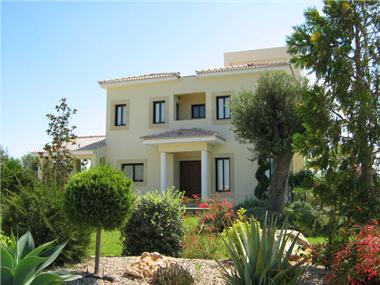 Semi/terraced Villa for sale in Kouklia (Paphos)