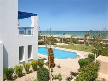 Semi/terraced Villa for sale in Latchi (Paphos)