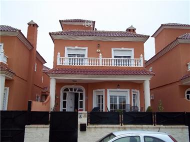 Apartment/flat for sale in Almoradi (Valencia)
